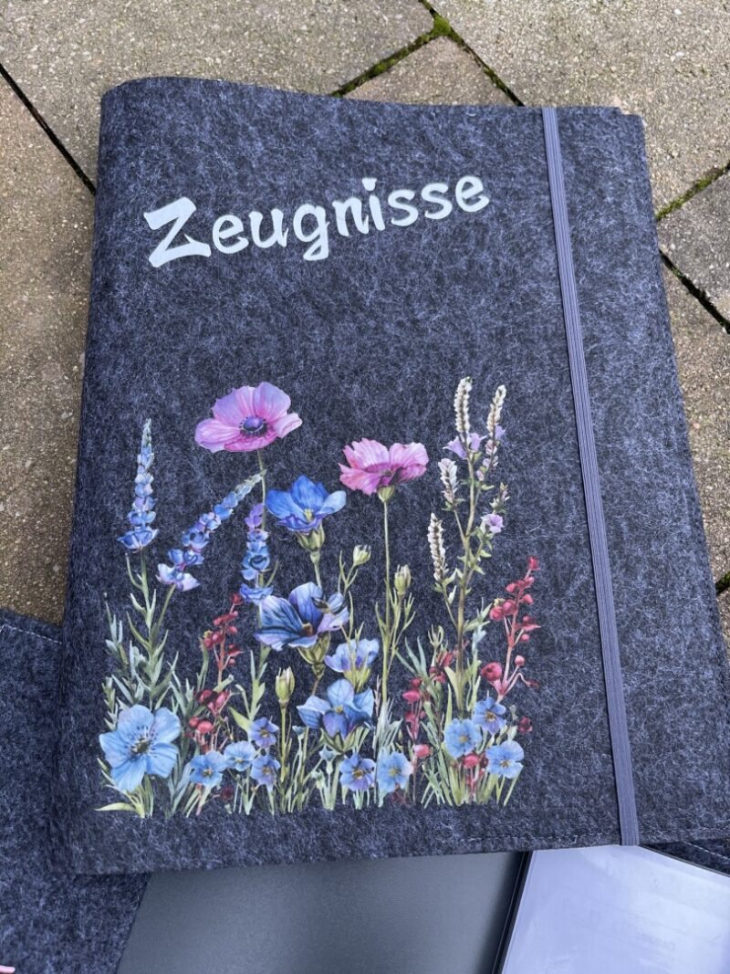 Zeugnismappe Blumenwiese